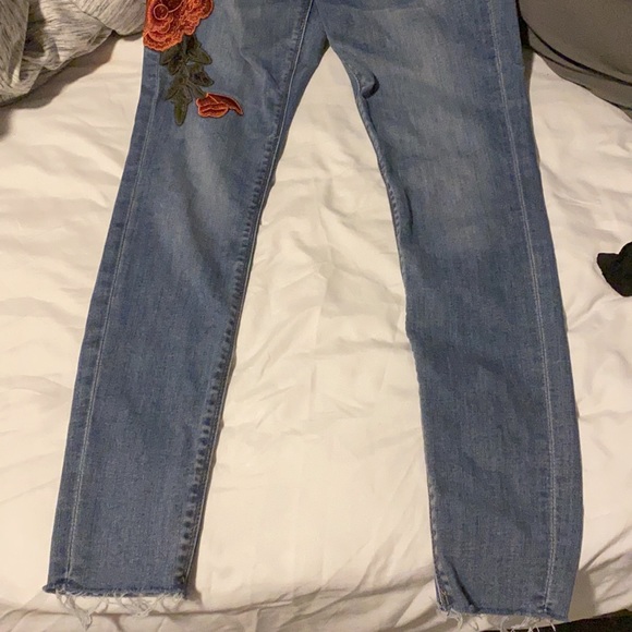 Express jeans with floral pattern - Picture 4 of 4
